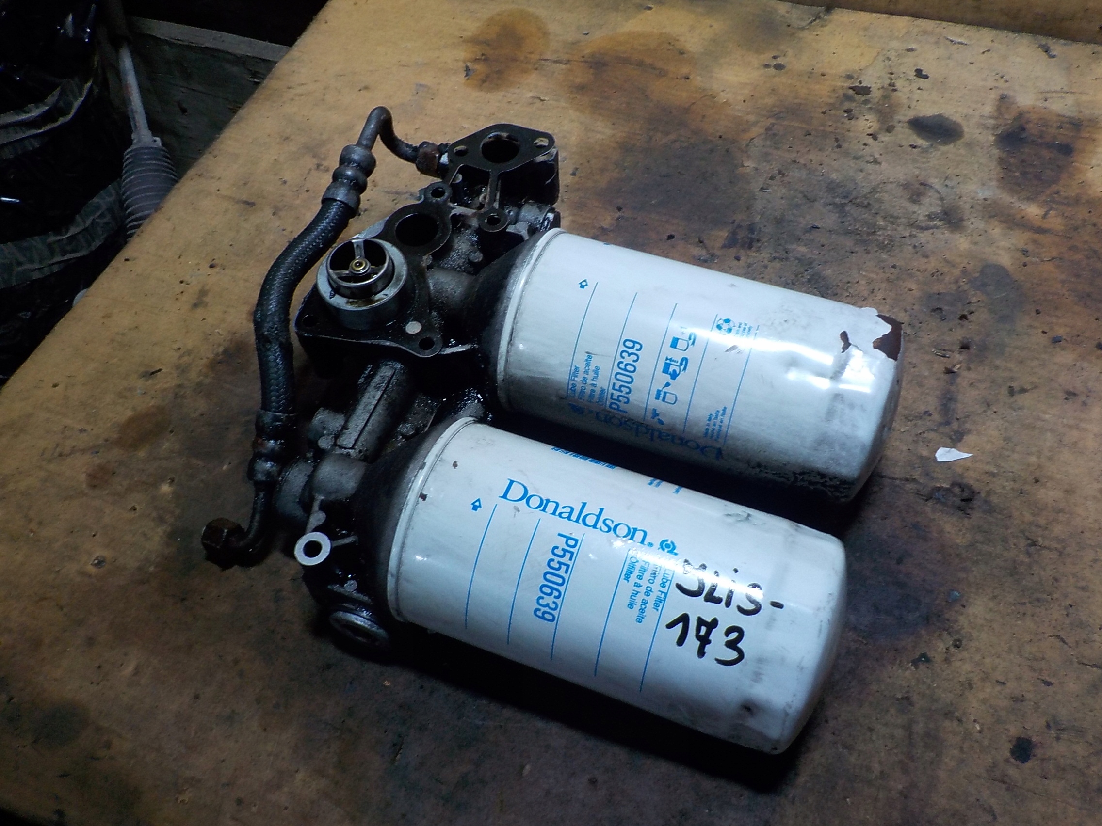 504032916 504035152 - БАЗА МАСЛЯНИХ ФІЛЬТРІВ IVECO STRALIS 430 EURO 3