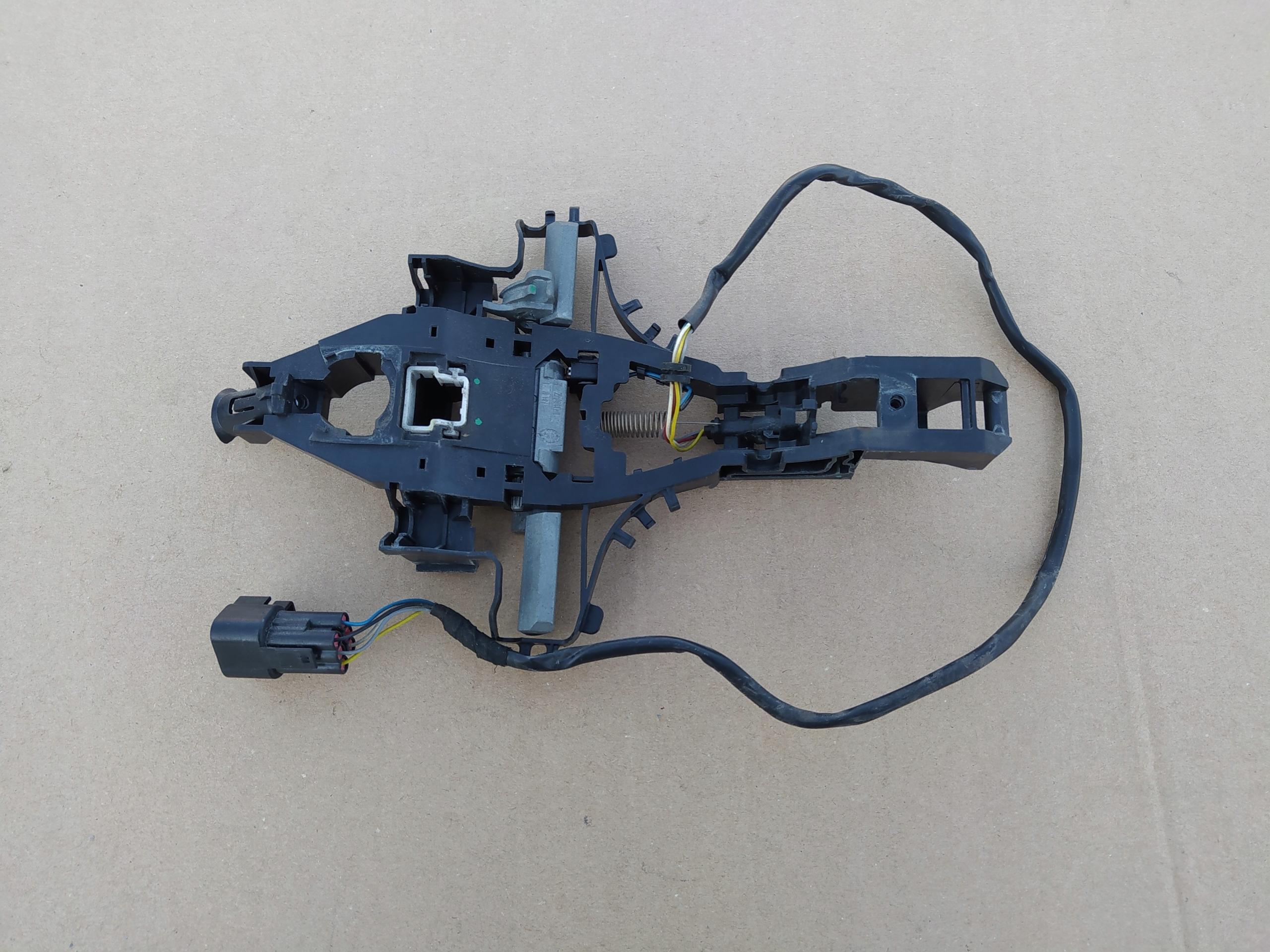 Основание ручки без ключа VOLVO S40 V50 C70 XC70 V70