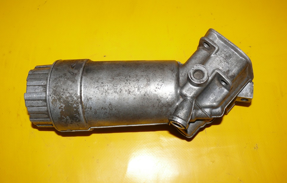 S320 91-94 - Базовый корпус масляного фильтра MERCEDES W140 3.2