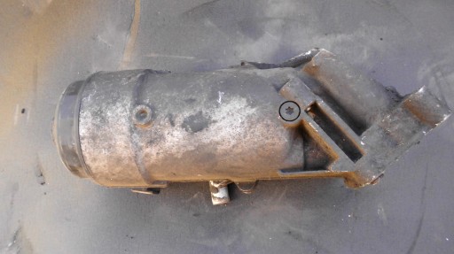 КОРПУС МАСЛЯНОГО ФИЛЬТРА RENAULT TRAFIC 2.5