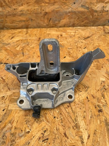 ПОДУШКА ЛАПА КОРОБКИ 9824296180 OPEL PEUGEOT