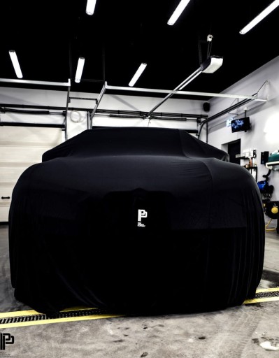 Автомобильный чехол POKA с шнурком для универсала/внедорожника