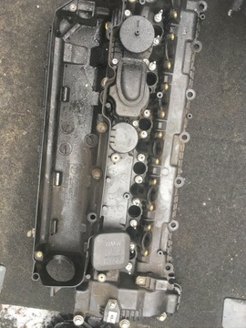 Крышка клапана BMW M57 3.0 D 231KM E60 E90 E70