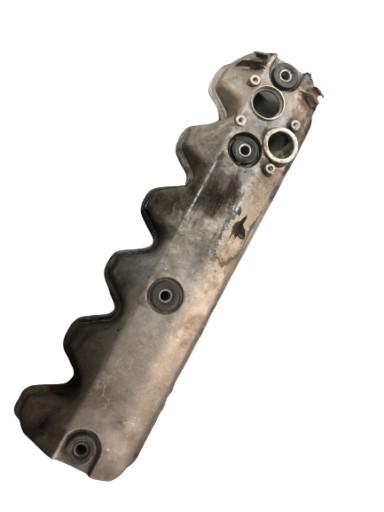 T4 074103469P - КЛАПАНОВАЯ КРЫШКА VW CRAFTER 2.5 TDI 06-