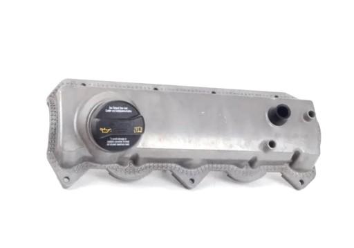 038103469E - КЛАПАННАЯ КРЫШКА VW GOLF 1.9TDI 97- С УШАМИ
