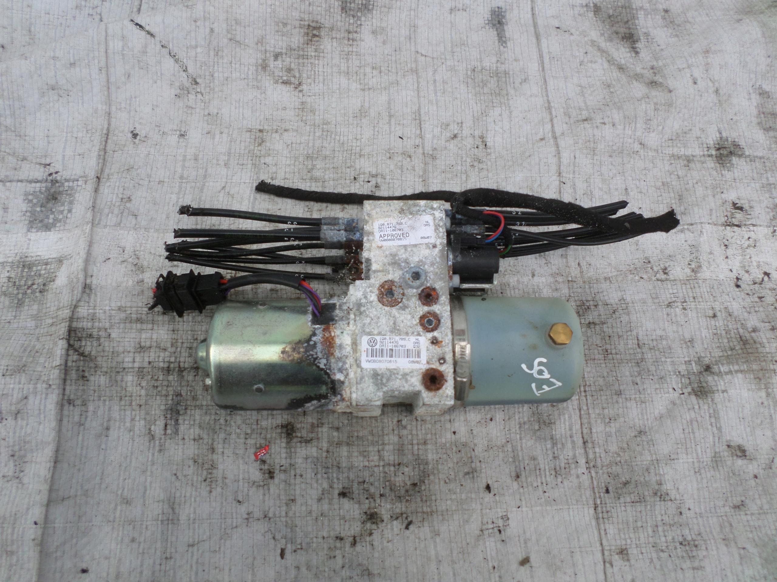 НАСОС КРЫШИ VW EOS 1Q0871789C