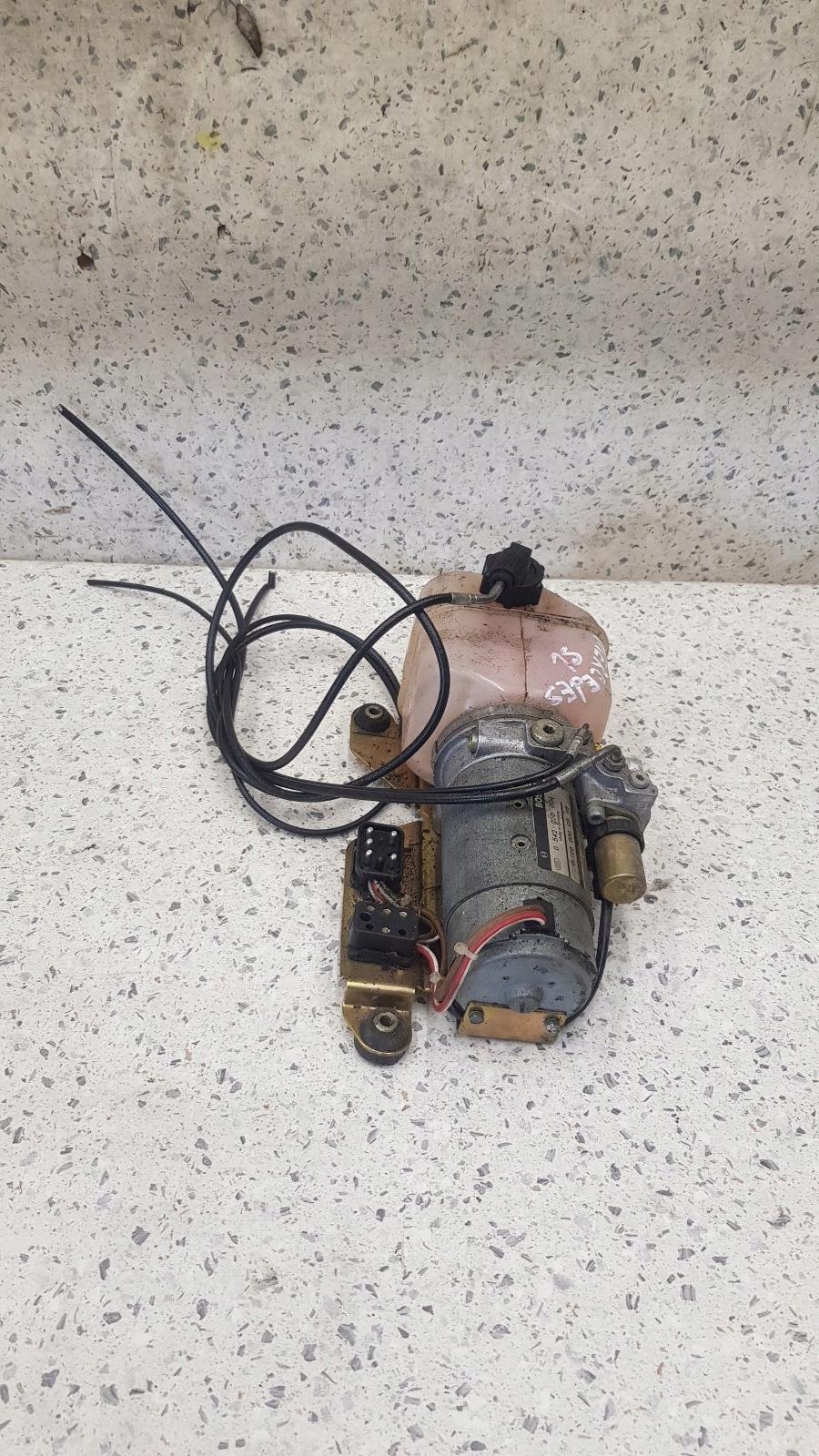 Гідравлічний насос даху Мерседес Р129 1298000548