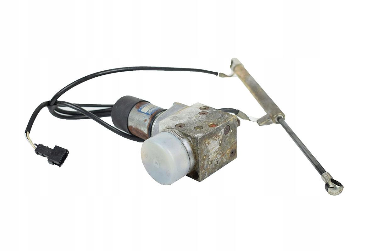 Насос задньої заслінки MERCEDES S W220 2208000048