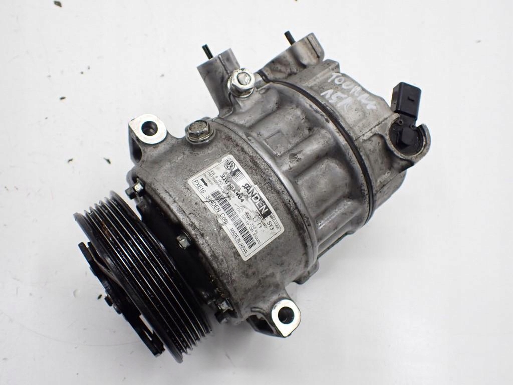 1K0820808F - НАСОС КОНДИЦІОНЕРА TOURAN II 1T 2.0 TDI CFH 15R