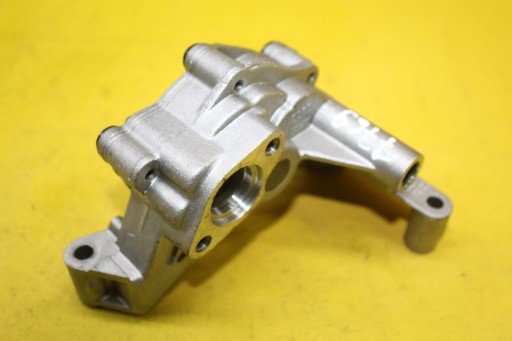 Масляный насос 03G115105 BKD PASSAT B6 2.0 TDI