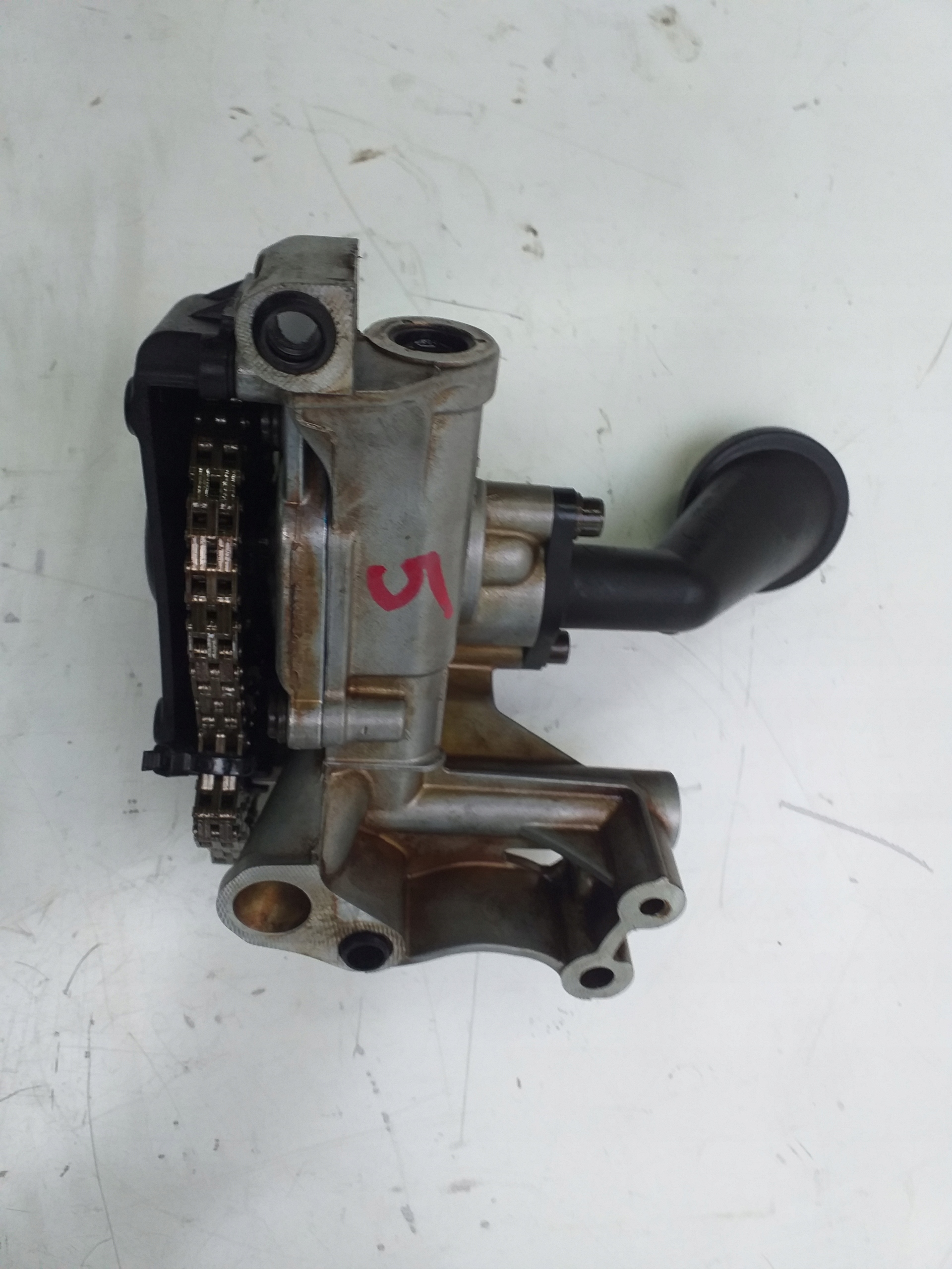 03F115105D - МАСЛЯНЫЙ НАСОС 1.2 TSI CBZ VW SKODA 03F103669A