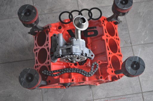 МАСЛЯНИЙ НАСОС AUDI 1.8 T 06A115105B