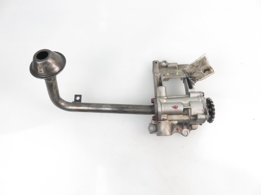 Масляный насос BMW X3 E83 3.0 d 7789838