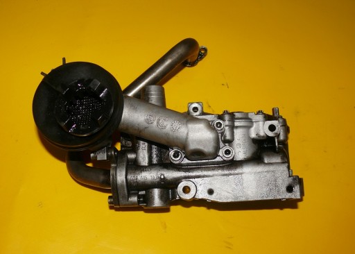 V8 079115103L - Масляный насос AUDI A8 D3 4.0 TDI ASE 275KM