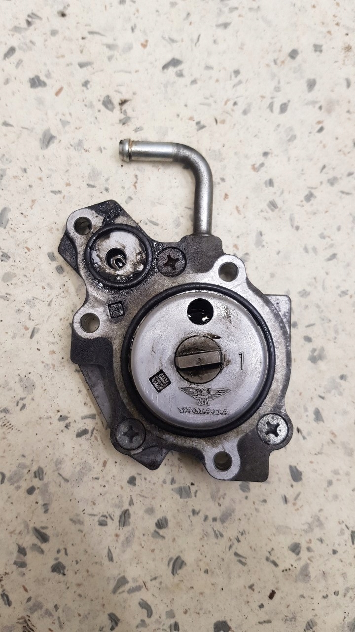 1610082829 - МАСЛЯНИЙ НАСОС SUBARU LEGACY IV LIFT 2.0 TD