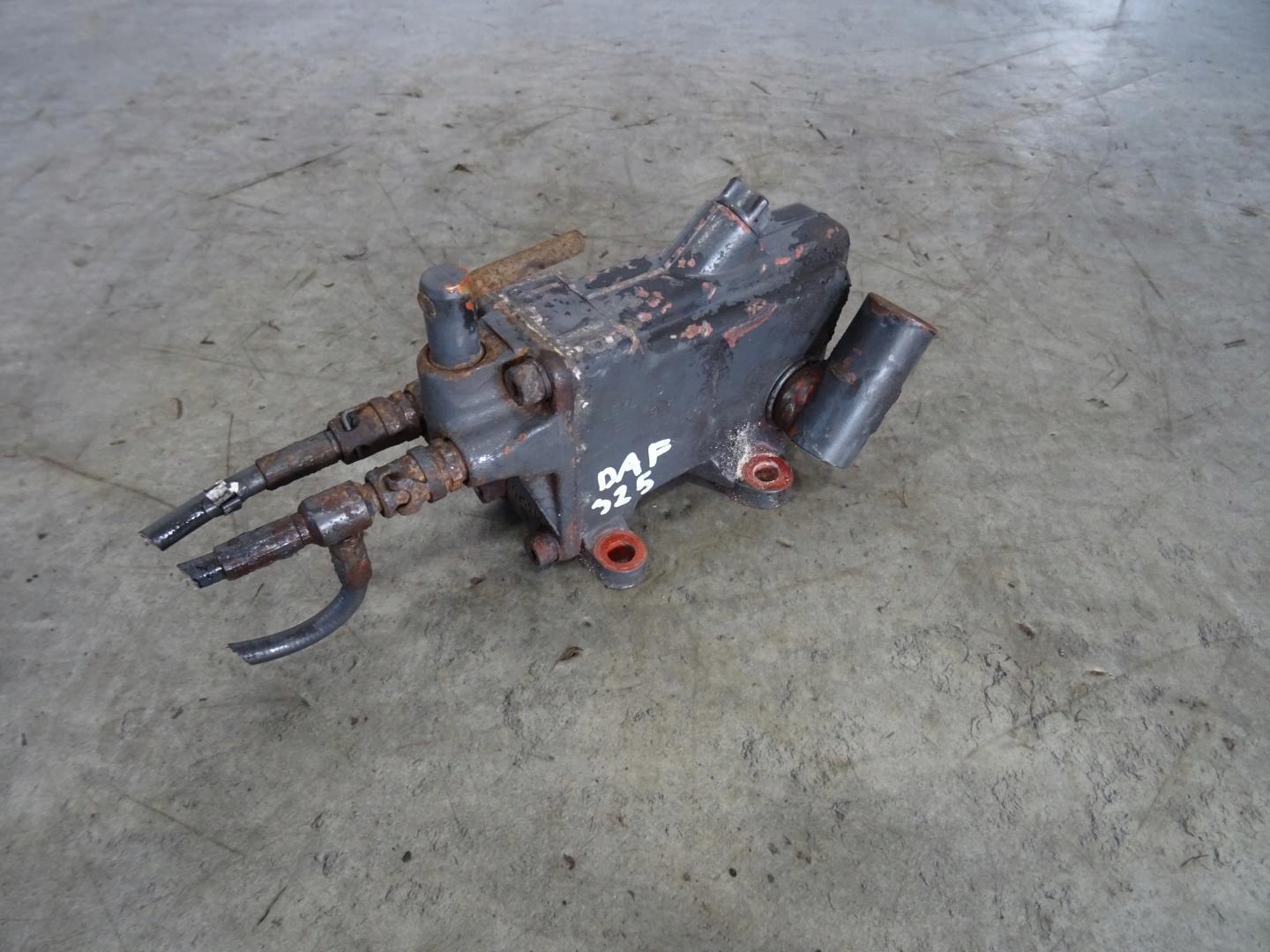 НАСОС ПОДЪЕМНЫЙ НАСОС КАБИНЫ DAF LF45.180