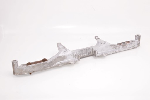 Porsche 993 964 поперечне кріплення 96434110105