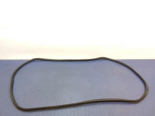 7P5827705G - PORSCHE CAYENNE II 7P5 ПРОКЛАДКА КРЫШКИ БАГАЖНИКА