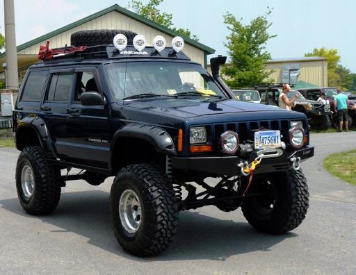 SNFF014 - РАСШИРИТЕЛИ КОЛЕСНЫХ АРОК JEEP CHEROKEE XJ (1984-2001)