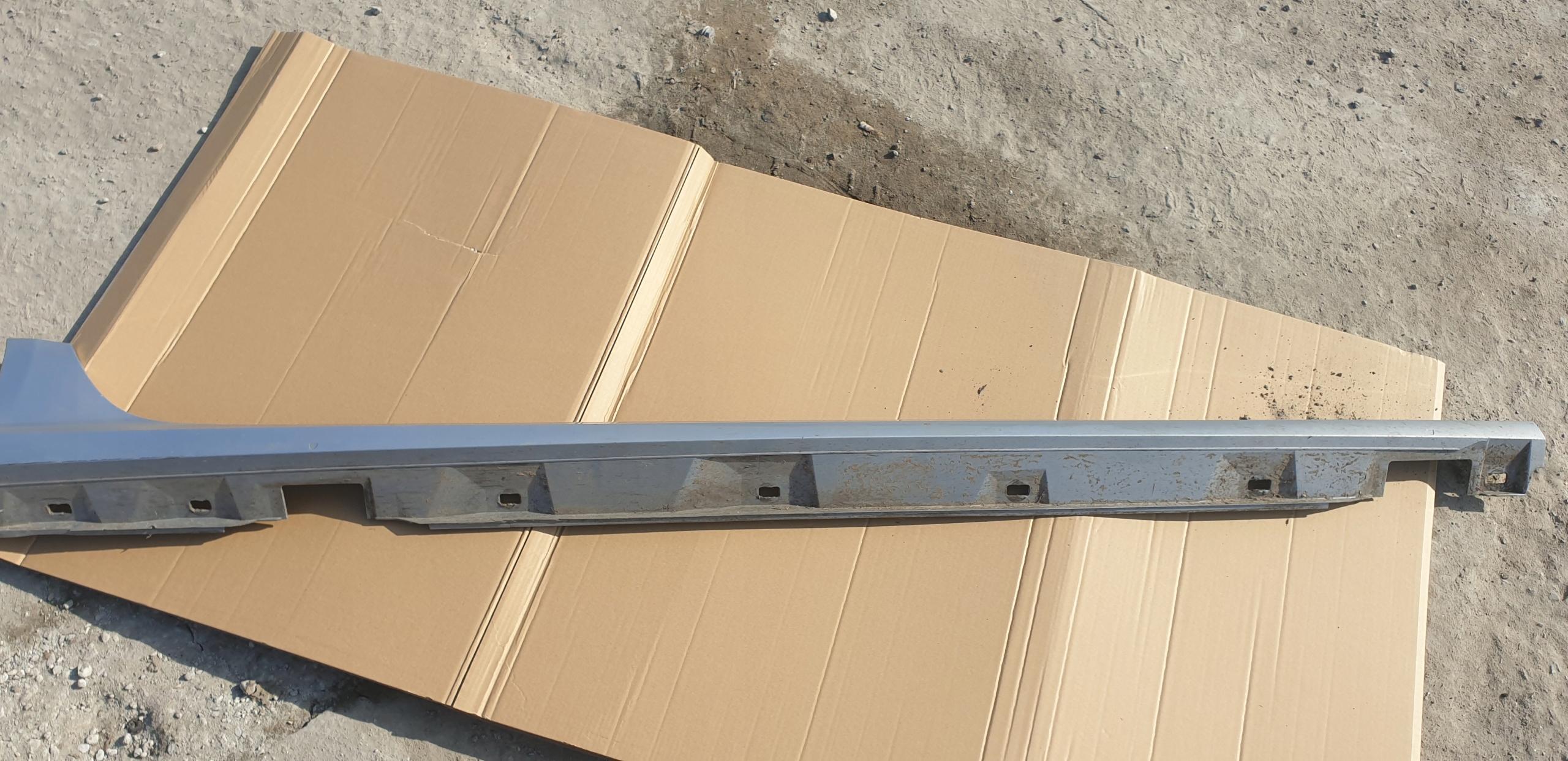 Правая педаль порога AUDI A6 C7 4G0853856K LZ7G