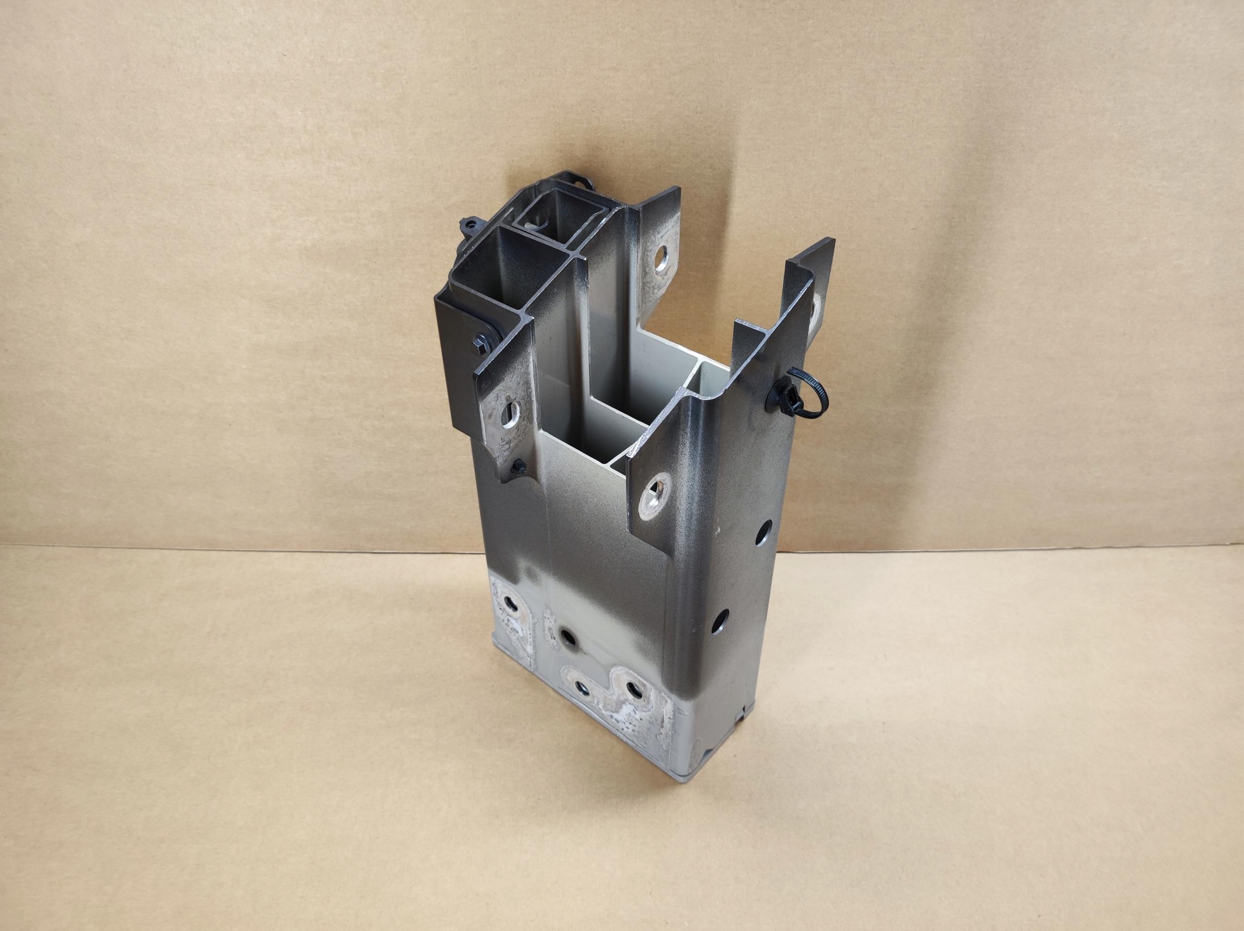 0576 31420636 - Права зона роздавлювання VOLVO V90 II S90 II колір 731