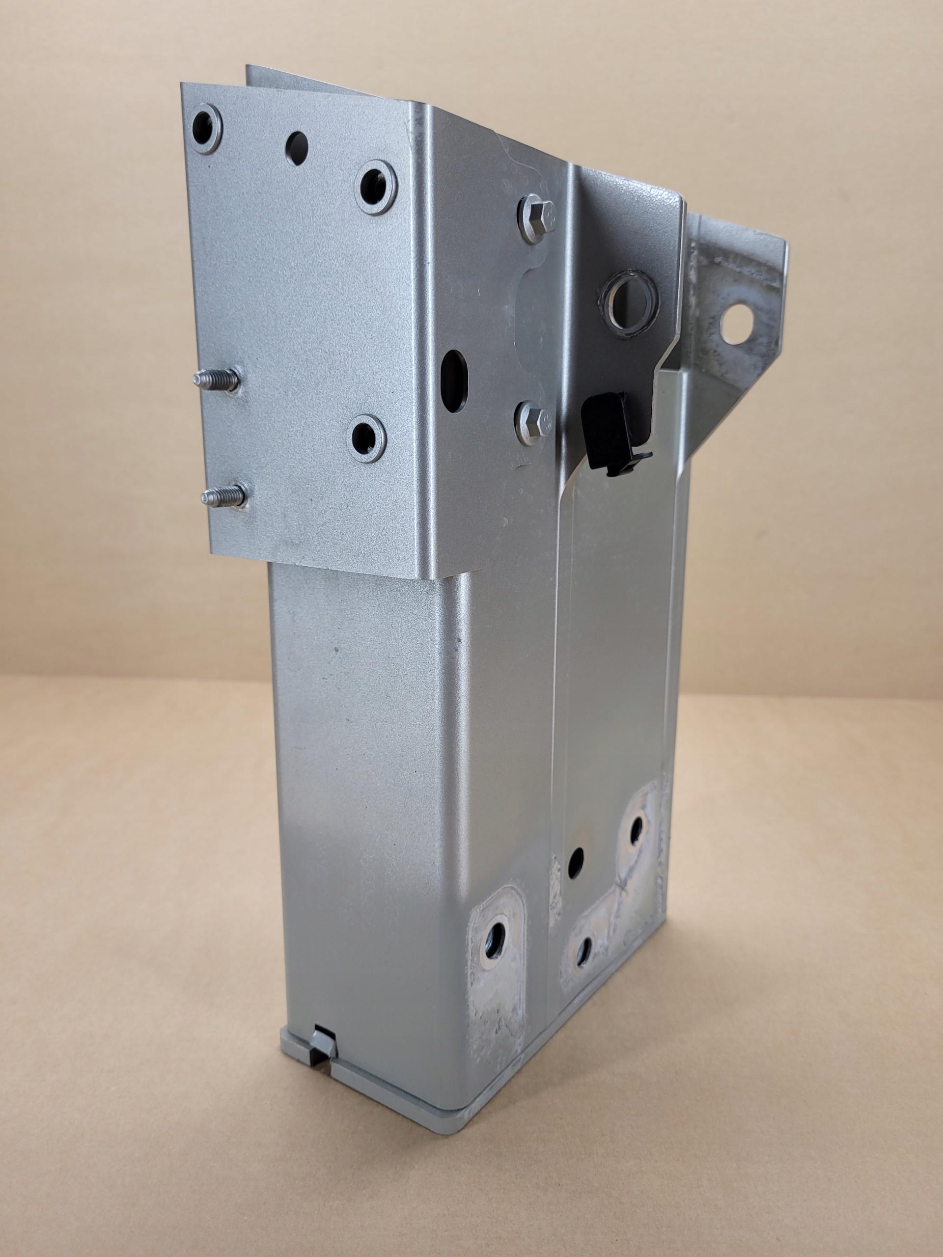 0038 31353996 - ПРАВАЯ ЗОНА РАЗДАВЛИВАНИЯ VOLVO XC90 II ЦВЕТ 719