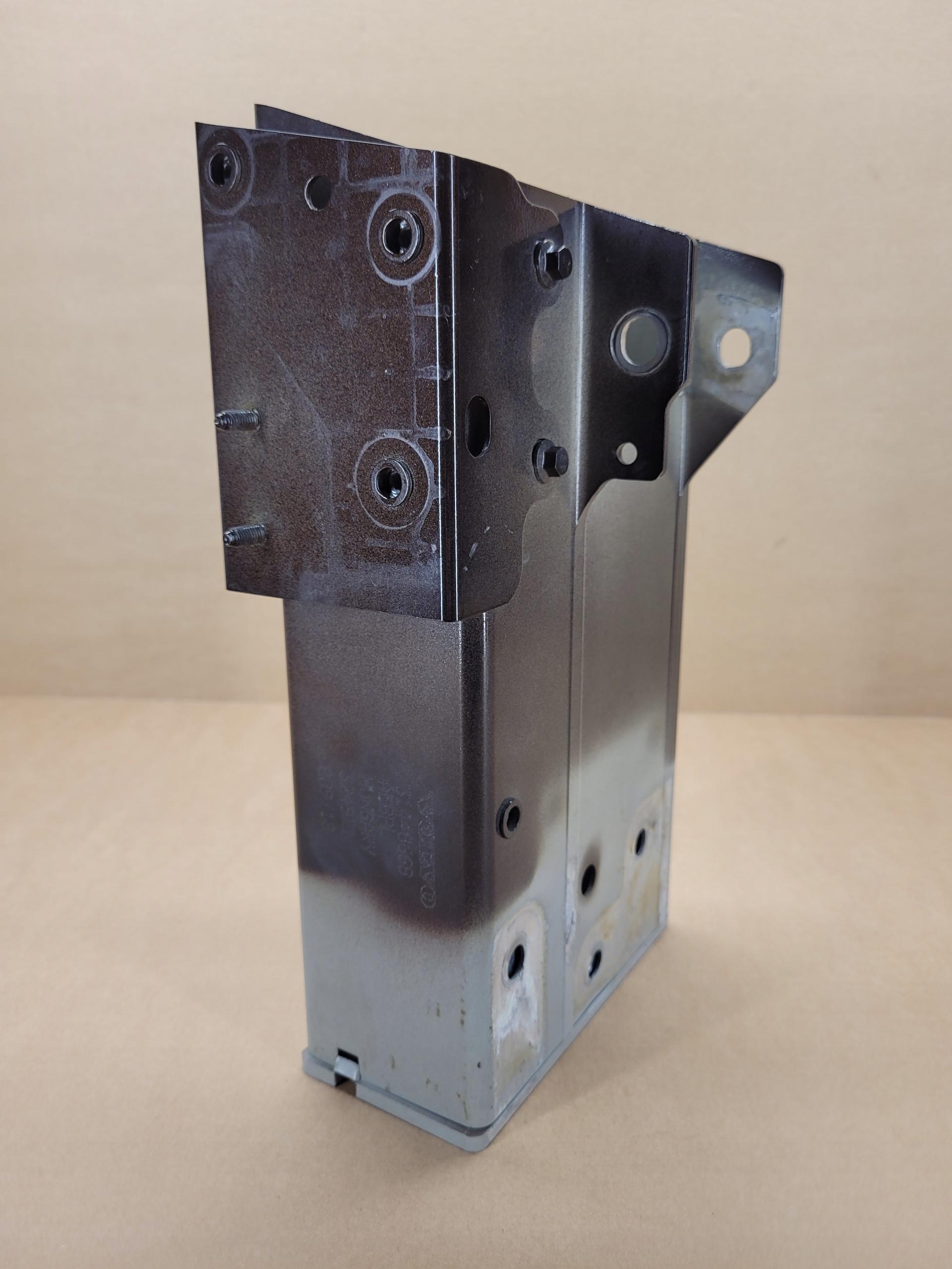 0035 31353996 - ПРАВАЯ РАЗДАВЛИВАЮЩАЯ ЗОНА VOLVO XC90 II ЦВЕТ 722