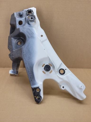 2614 32288931 - Правое скольжение крепление крыла V60 II S60 III 614