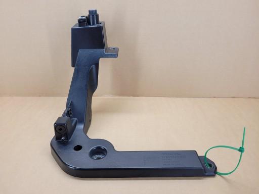 4717 32234762 - ПРАВИЙ КРОНШТЕЙН ОКУЛЯР КРІПЛЕННЯ КРИЛА XC40 717