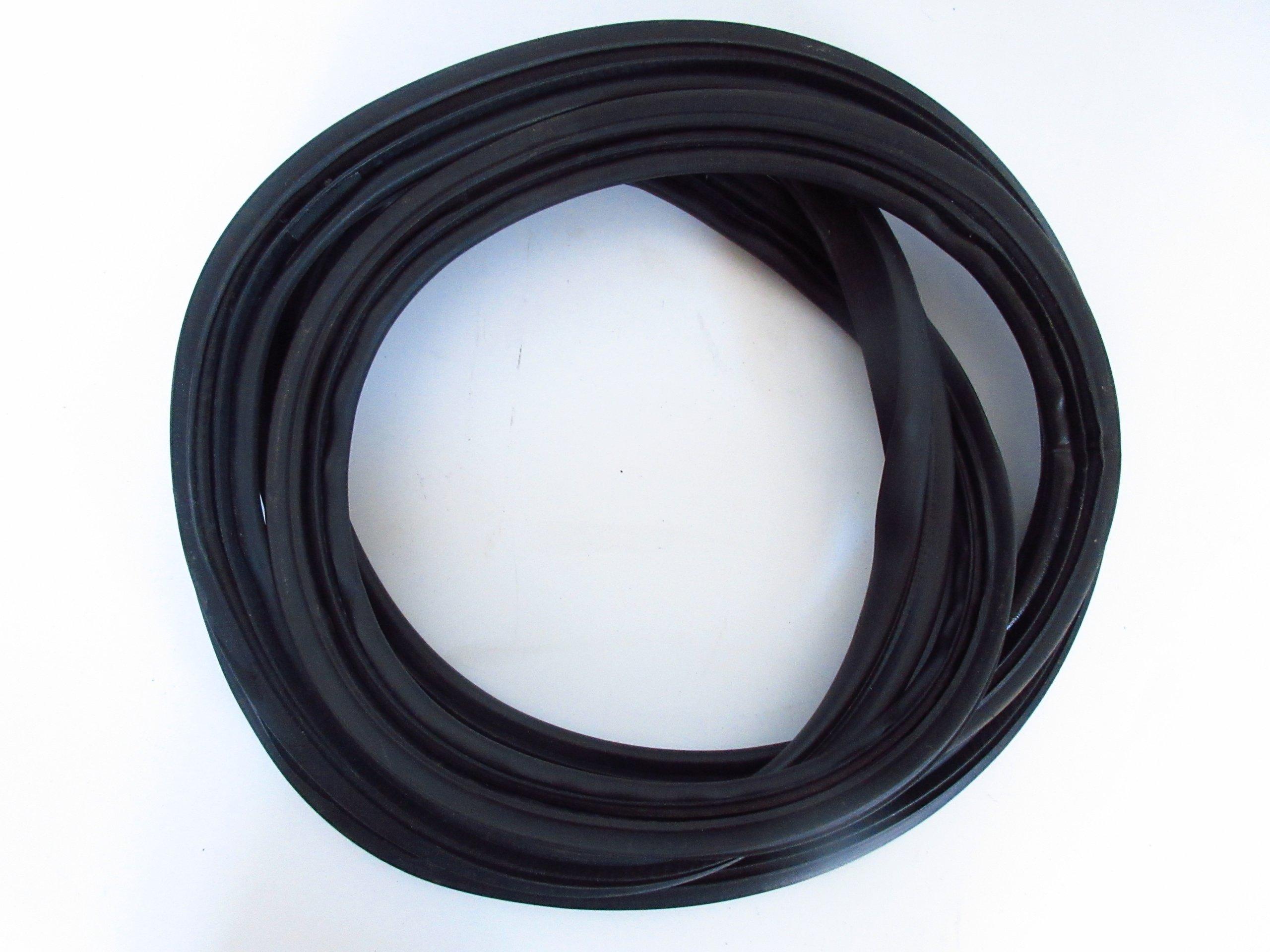 PRIUS PLUS ПРОКЛАДКА ЗАДНЕЙ ДВЕРИ