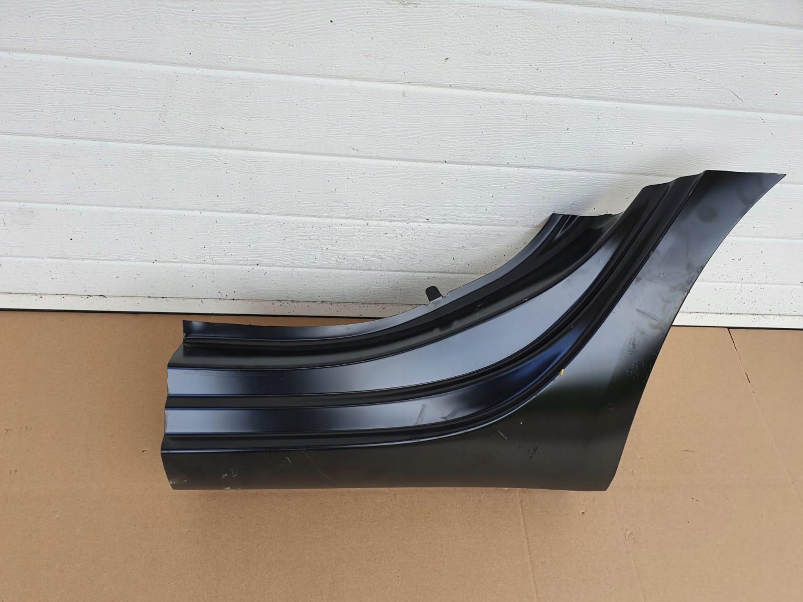 ПОРІГ ЗАДНІЙ ЛІВИЙ OPEL ZAFIRA C