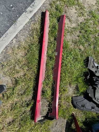 ПОРОГНАЯ НАКЛАДКА ПОРОГНАЯ НАКЛАДКА ПРАВАЯ KIA EV6 GT-LINE COLOR CR5 87752-CVDB0