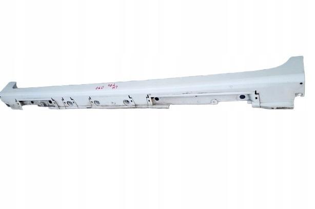 61404-47040 - НАКЛАДКА ПОРОГА ЛЕВАЯ TOYOTA PRIUS PLUS 070