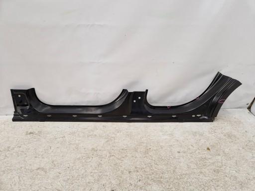 ПОРОГНАЯ СТОЙКА ЛЕВАЯ MERCEDES W205 C-CLASS КРЫШКА A2056377901