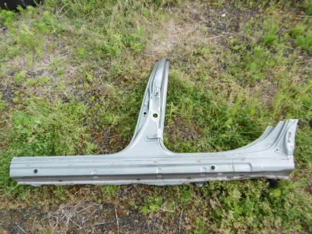 ПОРОГ СТОЙКИ ЦЕНТРАЛЬНАЯ СТОРОНА ЛЕВАЯ LEXUS LS430