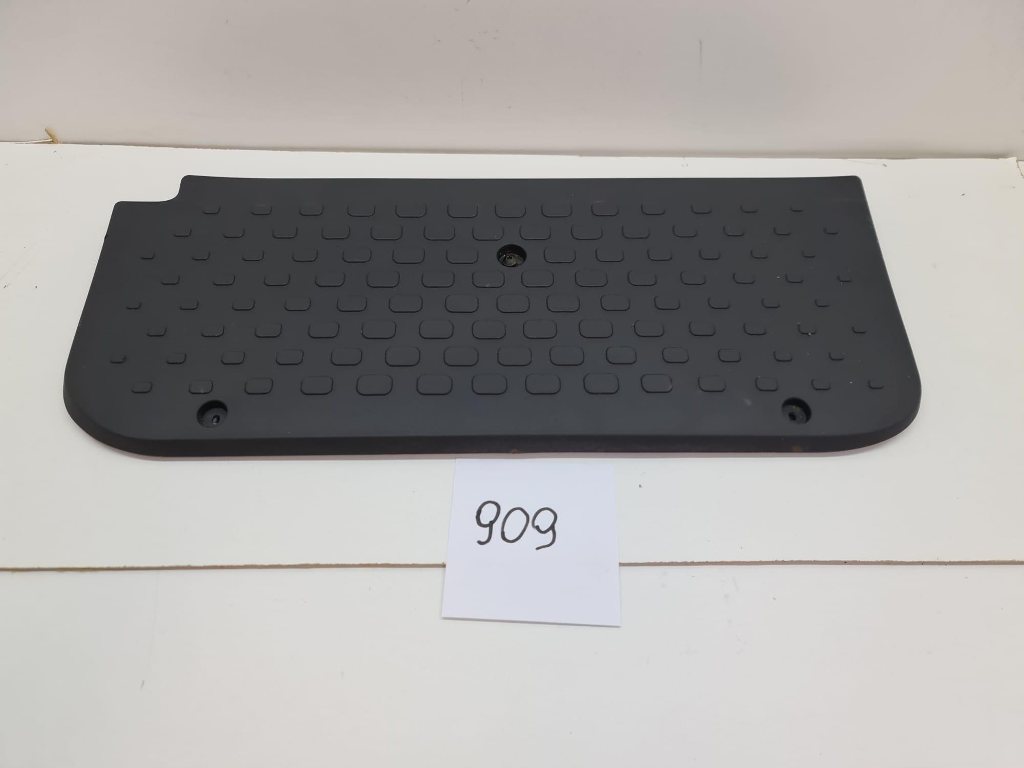 788128791R - ПОРІГ СТУПІНЬ НАКЛАДЕННЯ TRAFIC III VIVARO B