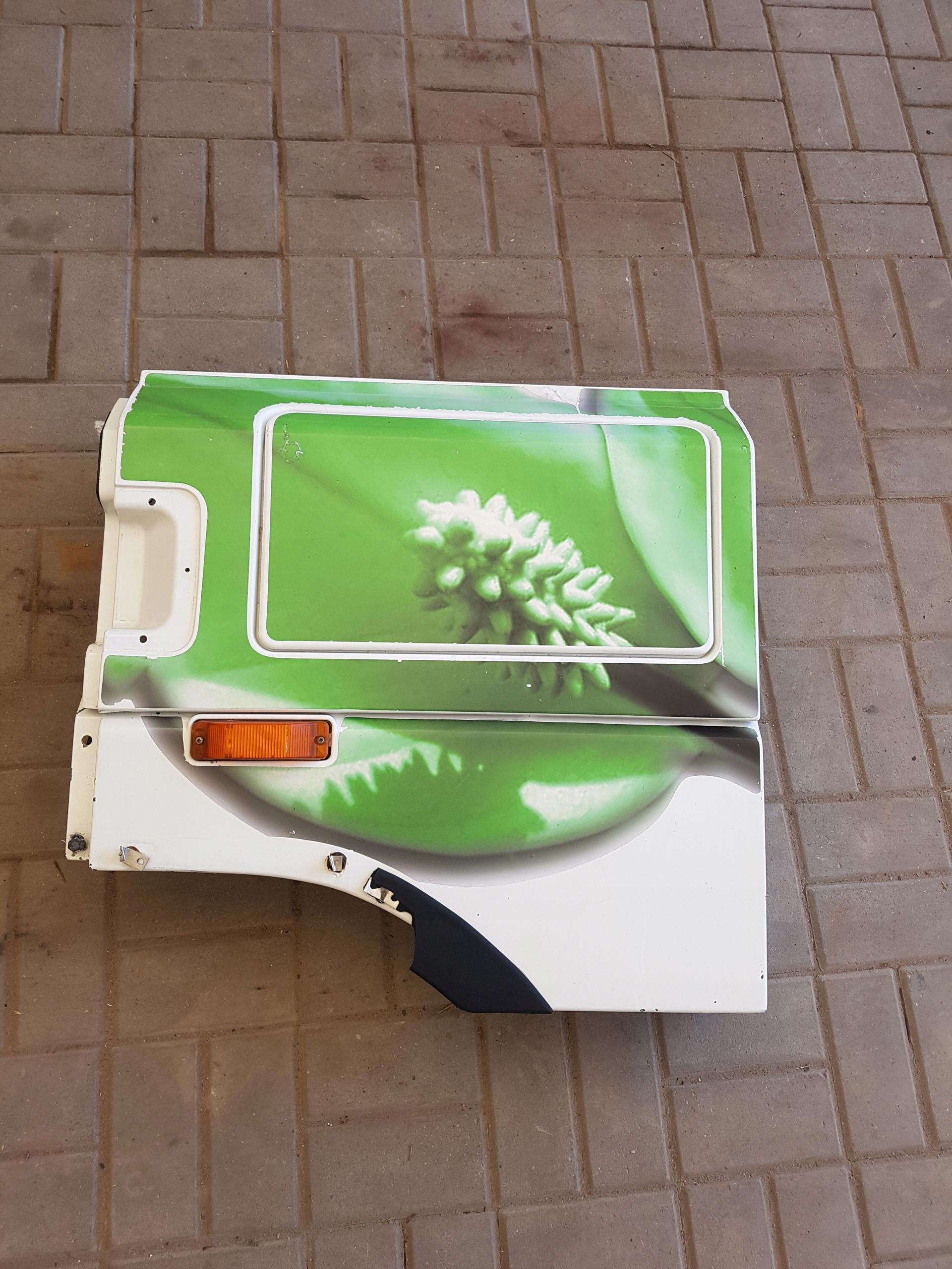 РАСШИРЕНИЕ КАБИНЫ СТУПЕНИ ОТСЕК ДЛЯ ХРАНЕНИЯ DAF 85 CF