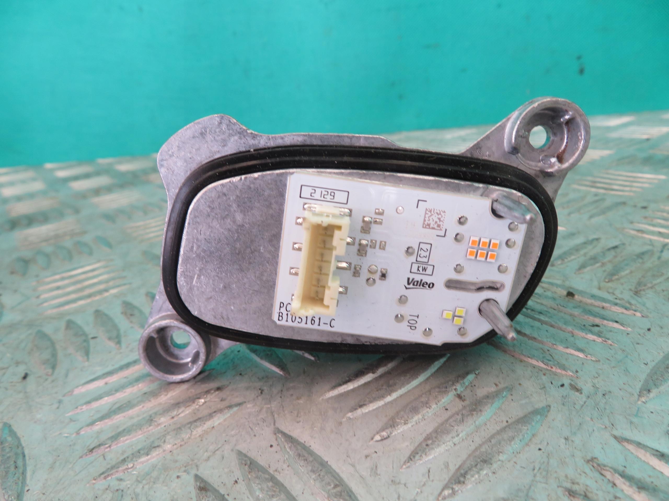 90121825 - Инвертор светодиодный модуль лампы BMW F40 116d 1.5 D 22R