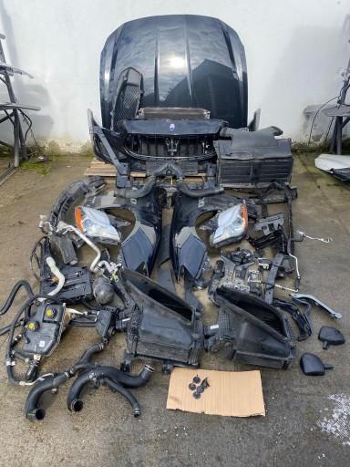 ПЕРЕДНИЙ КАПОТ В КОМПЛЕКТЕ БАМПЕР КРЫЛЬЯ ФОНАРИ MASERATI quattroporte VI 815/b