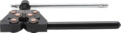 УСТРОЙСТВО ДЛЯ НАТЯЖЕНИЯ ЦЕПИ И ГЕРМЕТИКОВ