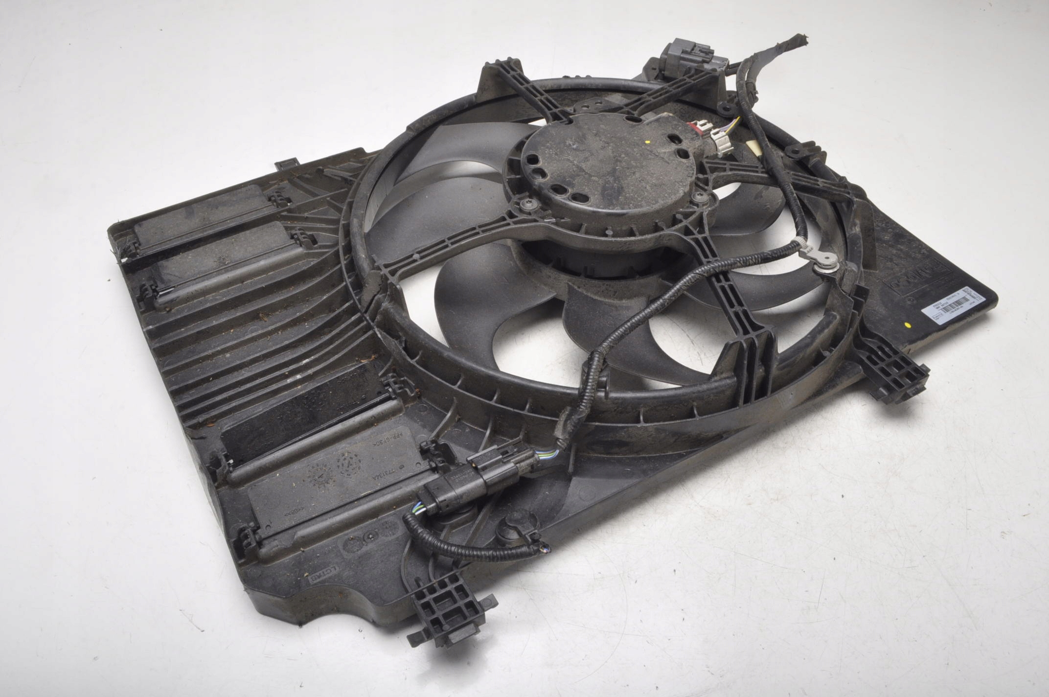 L1BG-8C607-A - PUMA MK2 1.0 ВЕНТИЛЯТОР РАДІАТОРА L1BG-8C607 - A 20R