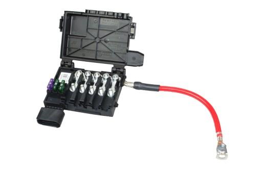 7M3937548A - БЛОК ПРЕДОХРАНИТЕЛЕЙ VW SHARAN GALAXY ALHAMBRA