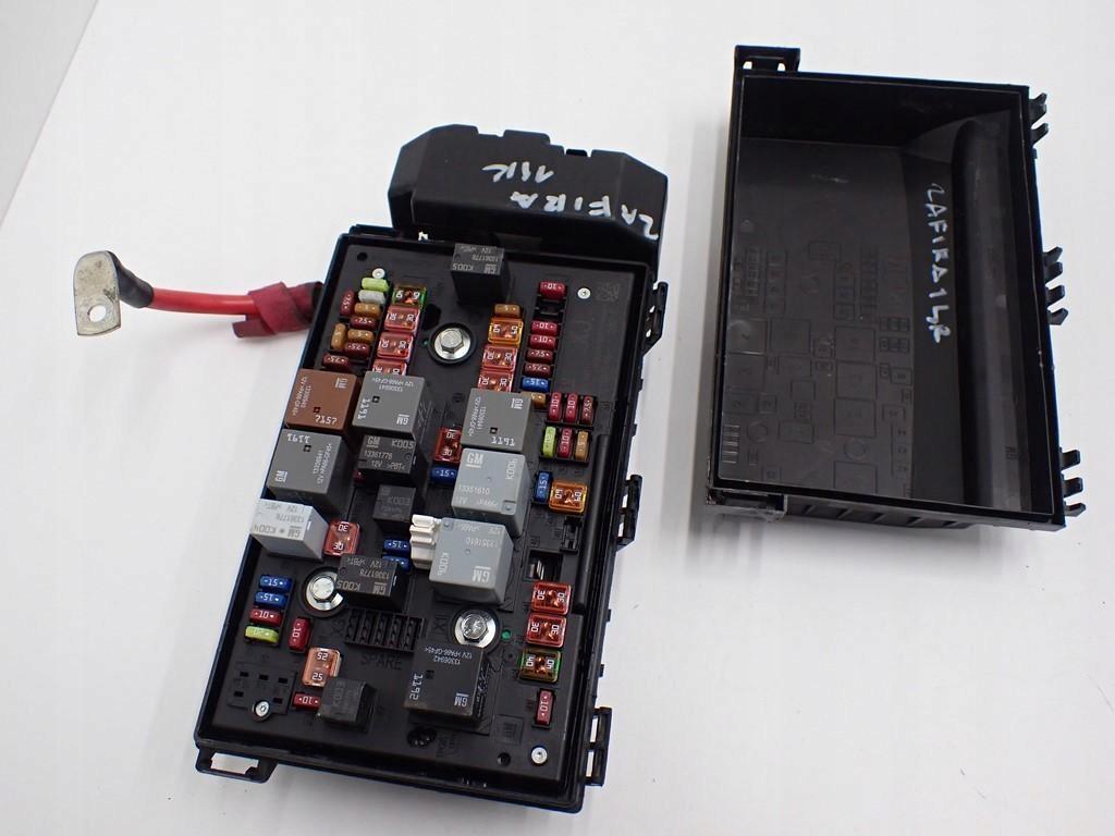 КОРОБКА ЗАПОБІЖНИКІВ OPEL ZAFIRA C III 14