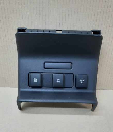 HK83-045B49-AB - Панель розеток USB Land Rover Velar L560 12V