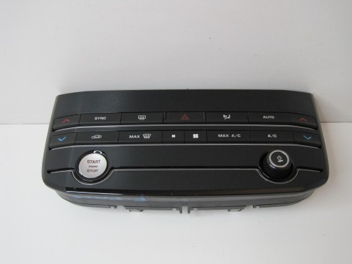 Панель кондиционера Jaguar F-Pace CX63-18C858-AMD