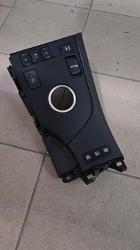 Панель, центральна консоль Toyota Auris II hybrid
