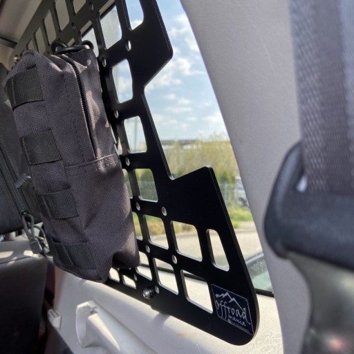 Панель кріплення Molle Mitsubishi Pajero 4 (06-21)
