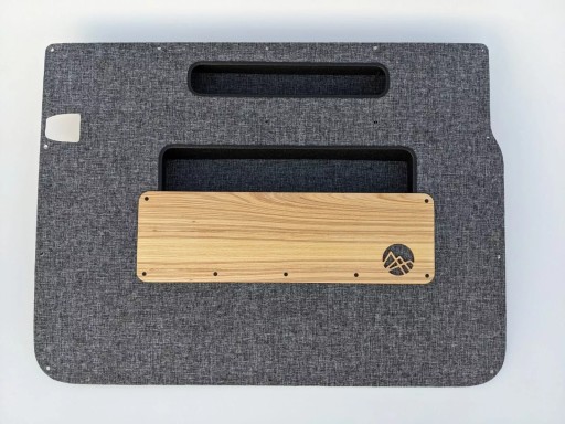 М'яка панель для мікроавтобуса HATU AREA - (2-й ряд, права сторона) Volkswagen