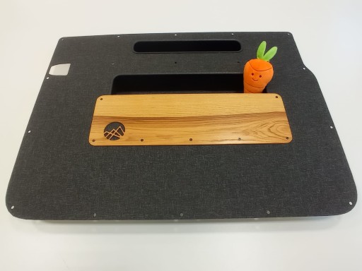 М'яка панель для мікроавтобуса HATU AREA - (2-й ряд, права сторона) Volkswagen