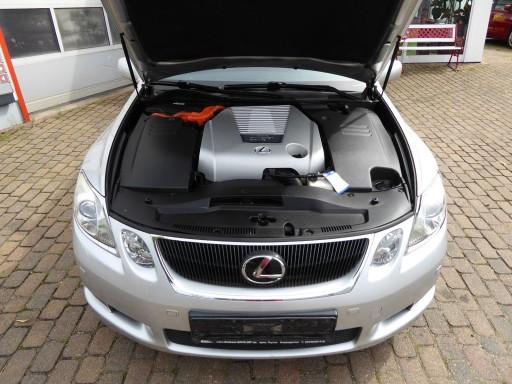 Передня панель Lexus GS 450h 05-